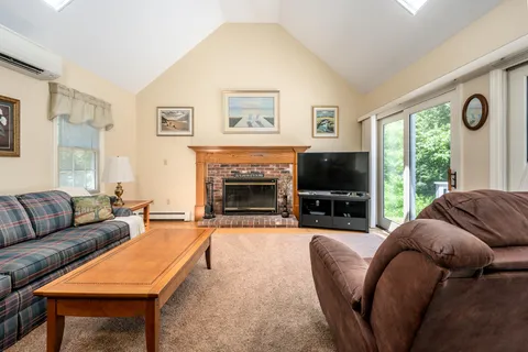 $895,000 | 976 Route 6A, Yarmouth Port, MA 02675