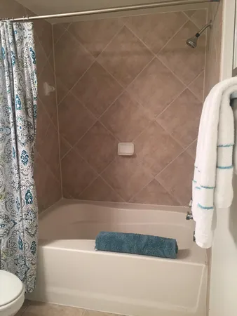 $3,000 | 100 Northeast 6th Street, Boynton Beach, FL 33435