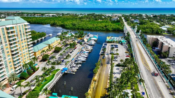 $3,000 | 100 Northeast 6th Street, Boynton Beach, FL 33435