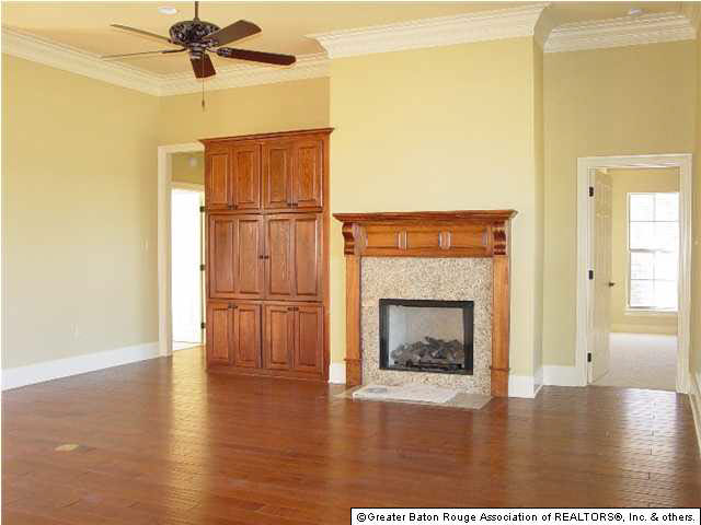 19231 Merlot Avenue Baton Rouge, LA 70817 - Photo 4 of 8 Gallery Image 4