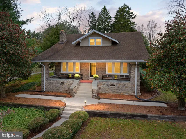 $905,000 | 490 South Old Middletown Road, Media, PA 19063