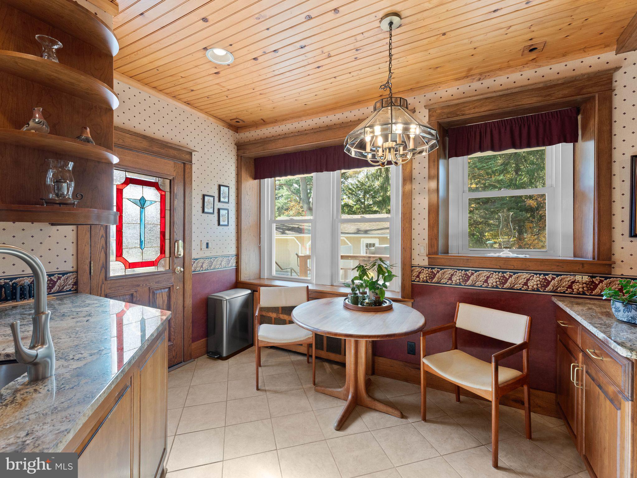 490 South Old Middletown Road Media, PA 19063 - Photo 25 of 79 a dining room with furniture a chandelier and window