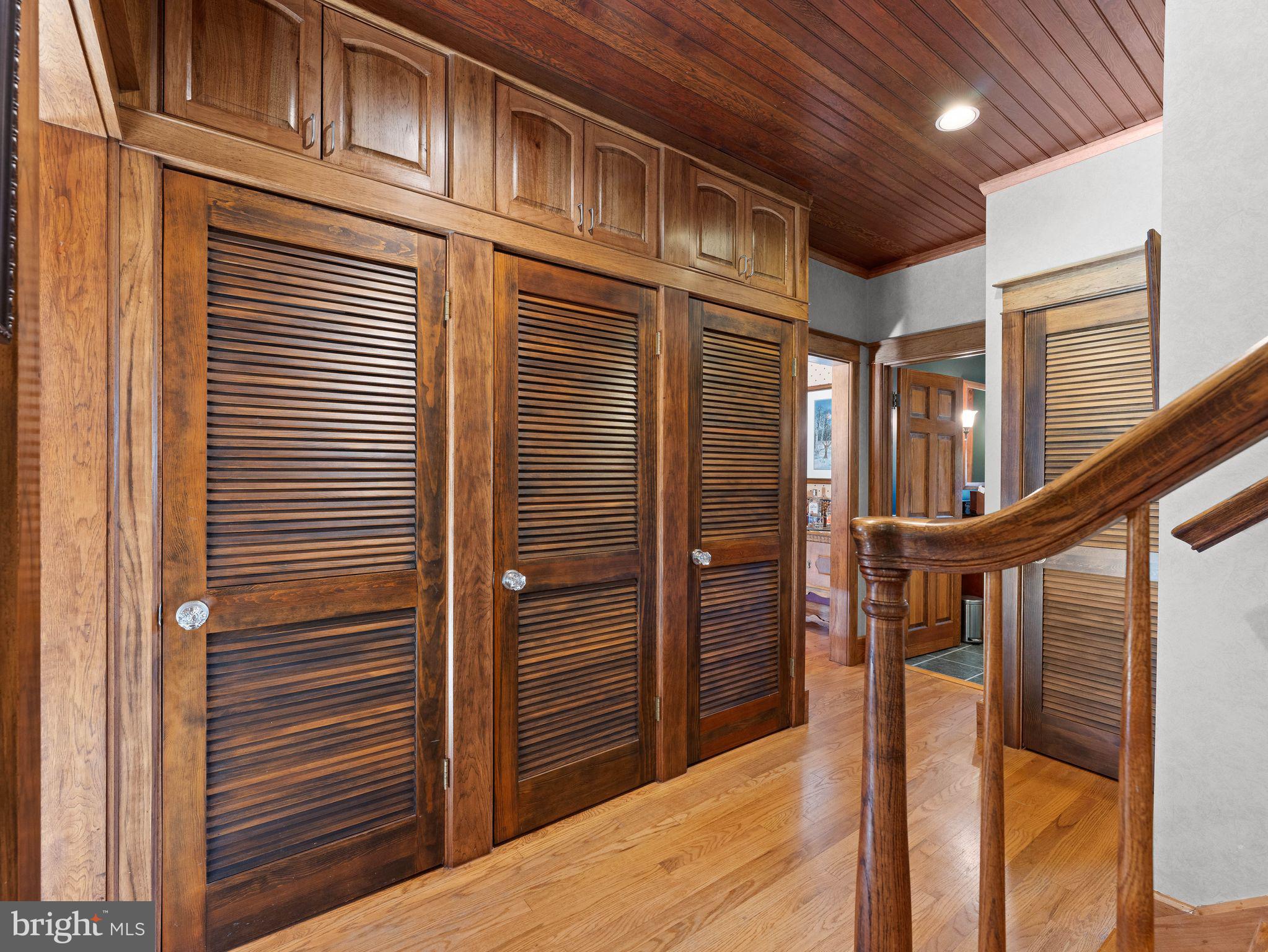 490 South Old Middletown Road Media, PA 19063 - Photo 29 of 79 Custom closets