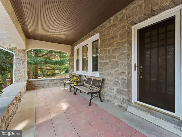 $905,000 | 490 South Old Middletown Road, Media, PA 19063