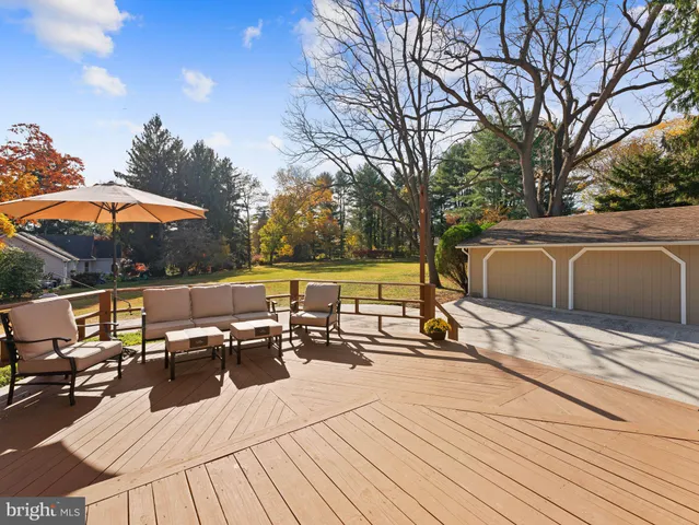 $905,000 | 490 South Old Middletown Road, Media, PA 19063