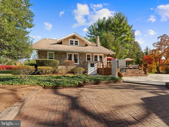 $905,000 | 490 South Old Middletown Road, Media, PA 19063