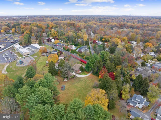 $905,000 | 490 South Old Middletown Road, Media, PA 19063