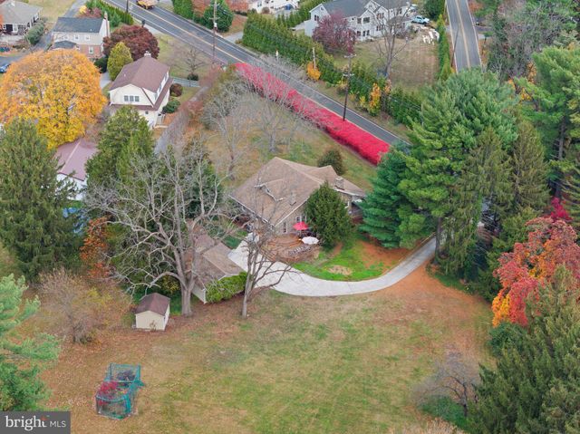 $905,000 | 490 South Old Middletown Road, Media, PA 19063