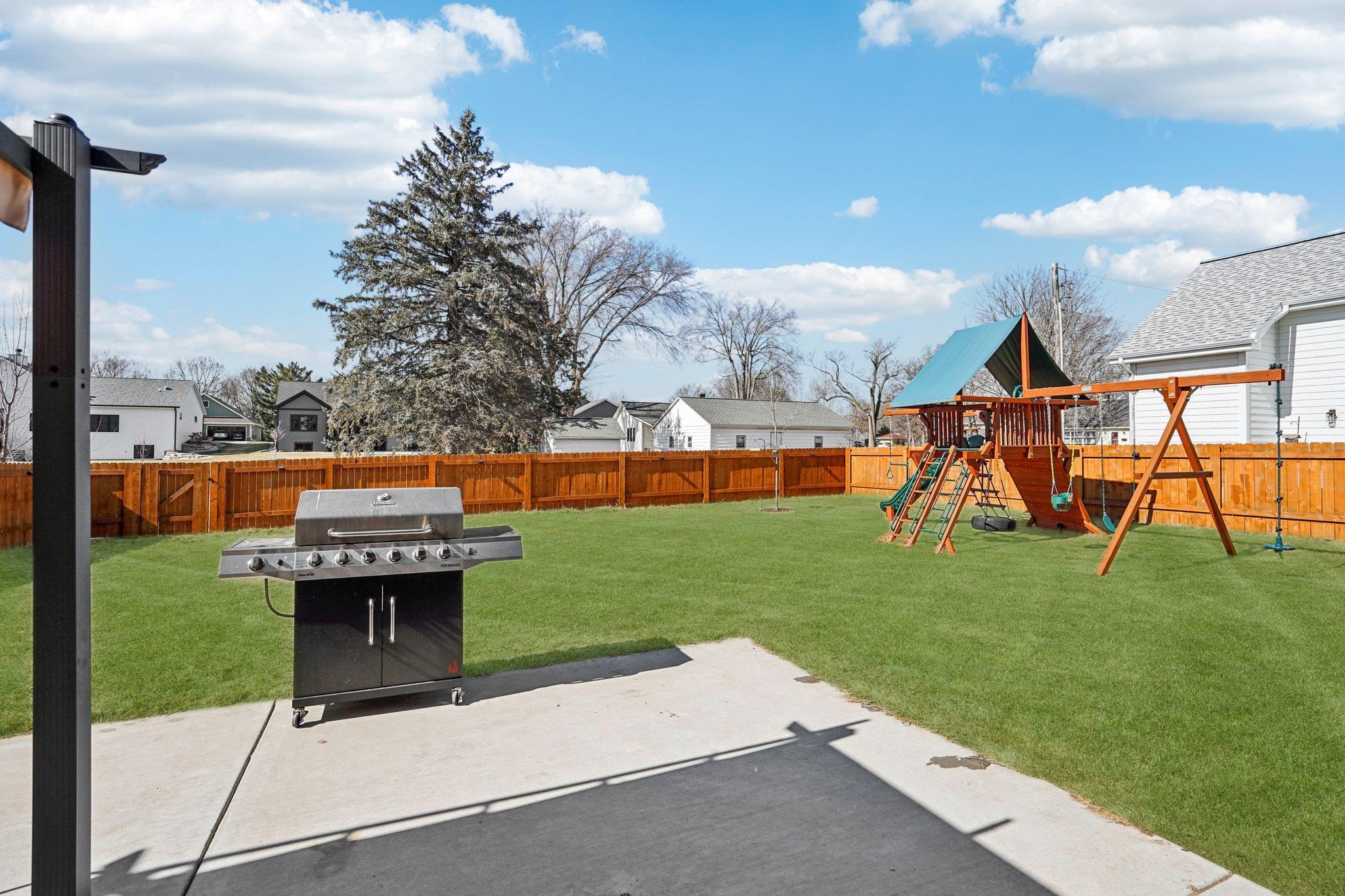 709 Spruce Street Sauk City, WI 53583 - Photo 47 of 49