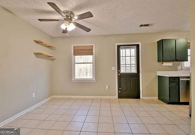 $2,150 | 15 Chestlehurst Way, Senoia, GA 30276