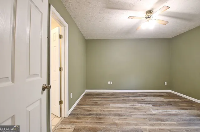 $2,150 | 15 Chestlehurst Way, Senoia, GA 30276