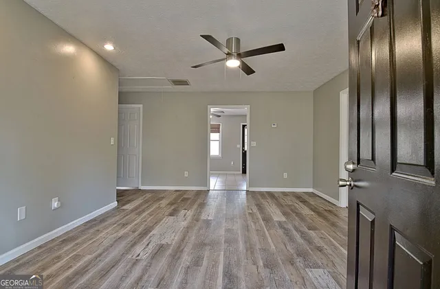 $2,150 | 15 Chestlehurst Way, Senoia, GA 30276