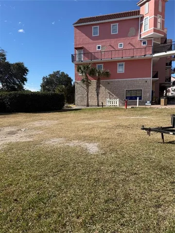 a view of a building with outdoor space