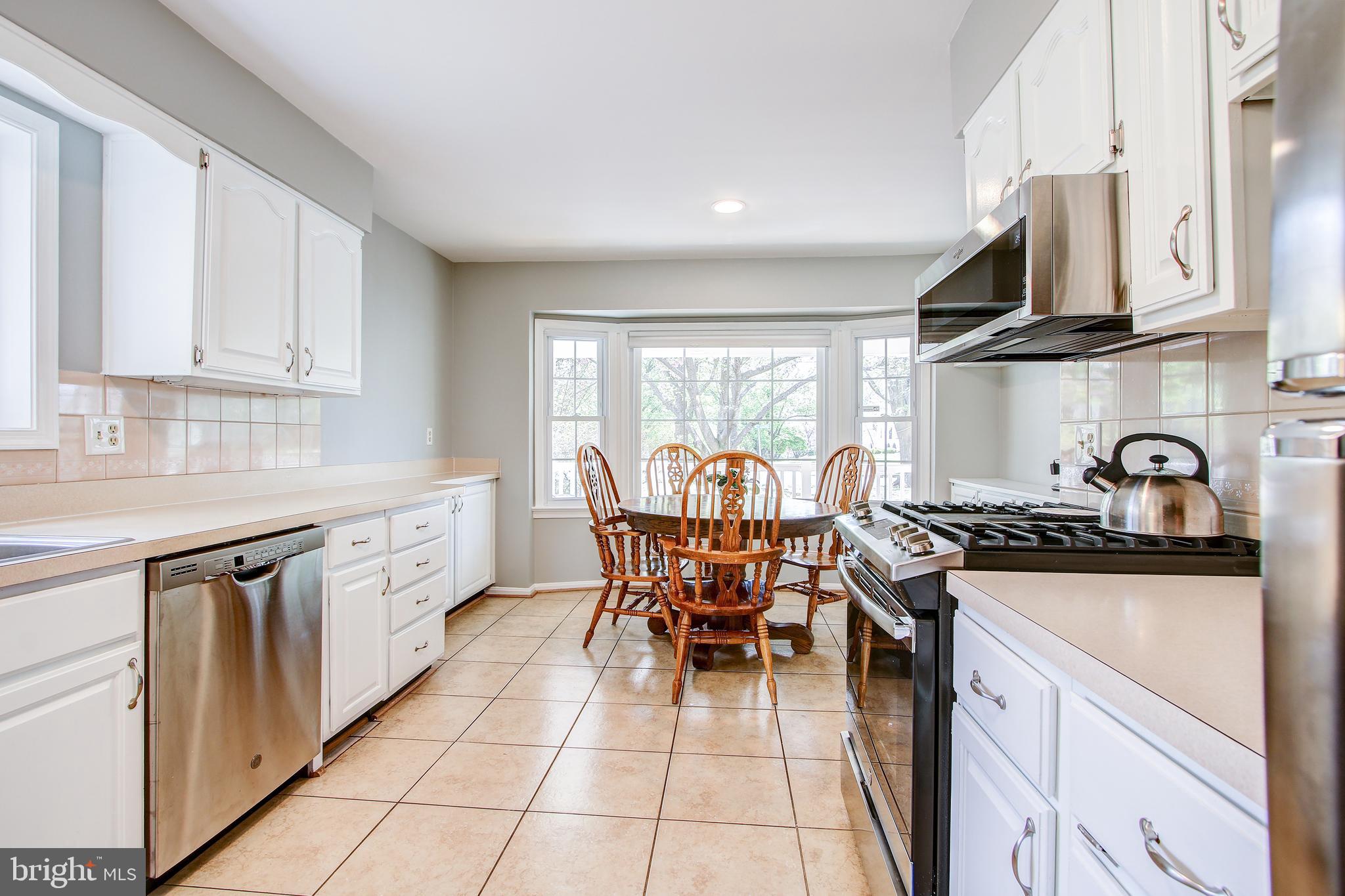 13509 Middlevale Lane Silver Spring, MD 20906 - Photo 13 of 35 Kitchen With Table Space