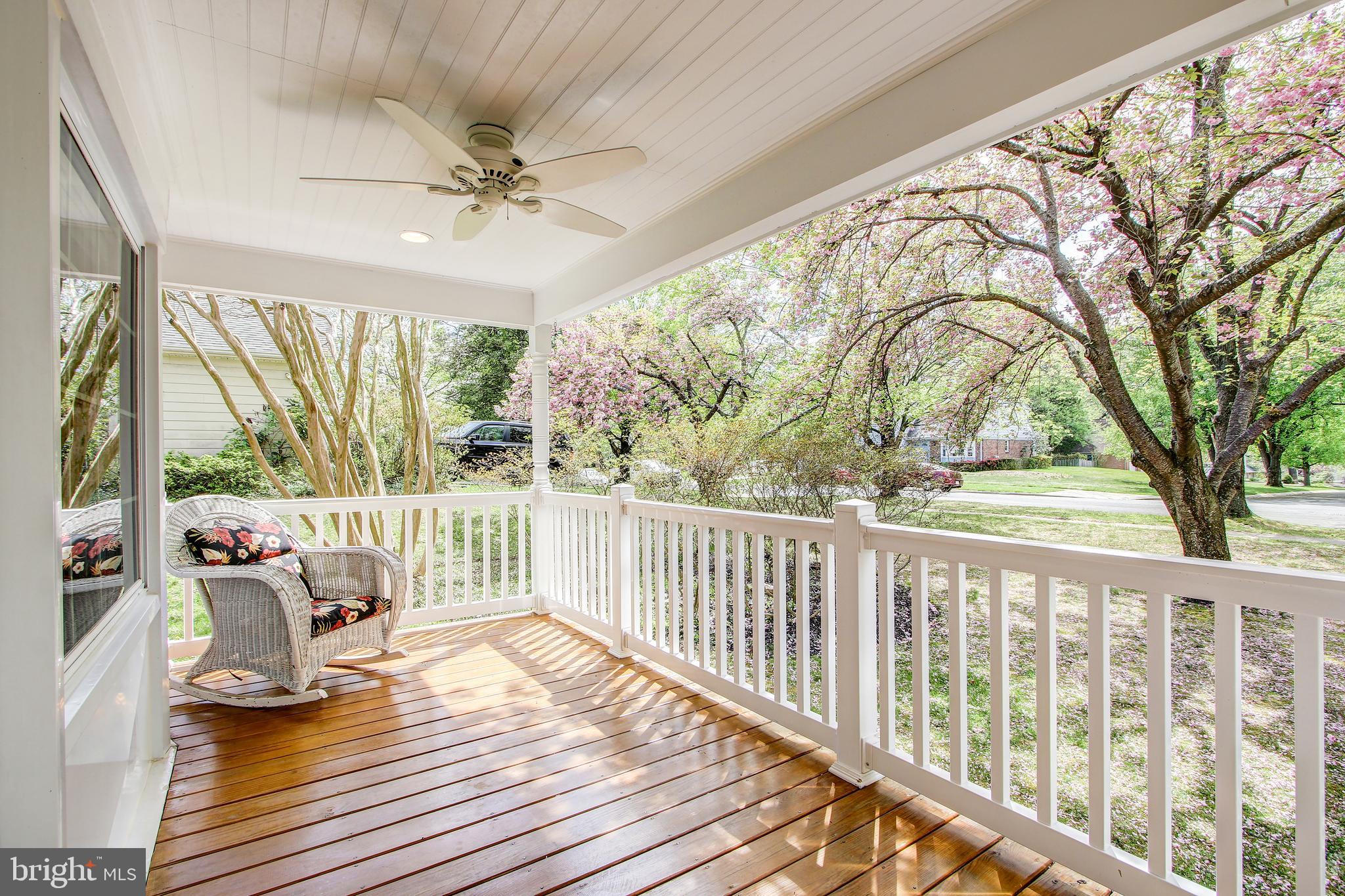 13509 Middlevale Lane Silver Spring, MD 20906 - Photo 5 of 35 Lovely Front Porch