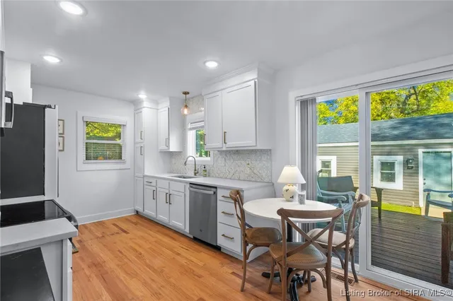 $399,999 | 1901 Utica Pike, Jeffersonville, IN 47130