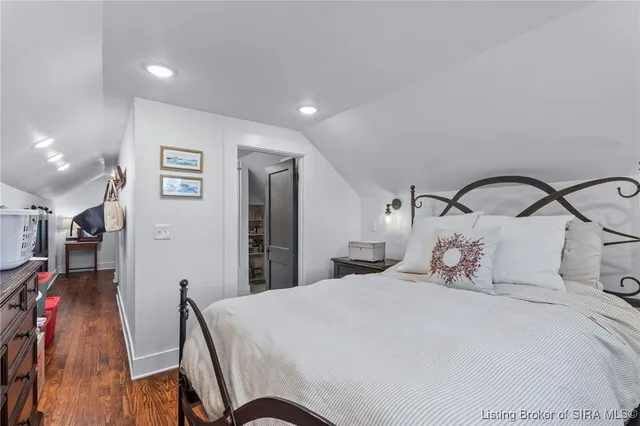 $399,999 | 1901 Utica Pike, Jeffersonville, IN 47130