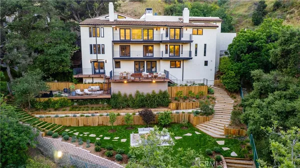 $4,995,000 | 3636 Camino De La Cumbre, Sherman Oaks, CA 91423