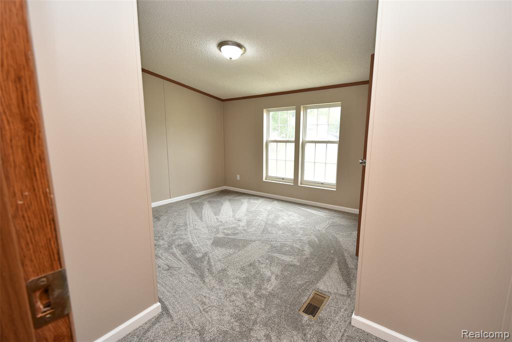 4071 South Mill Road Dryden, MI 48428 - Photo 23 of 37 Gallery Image 23