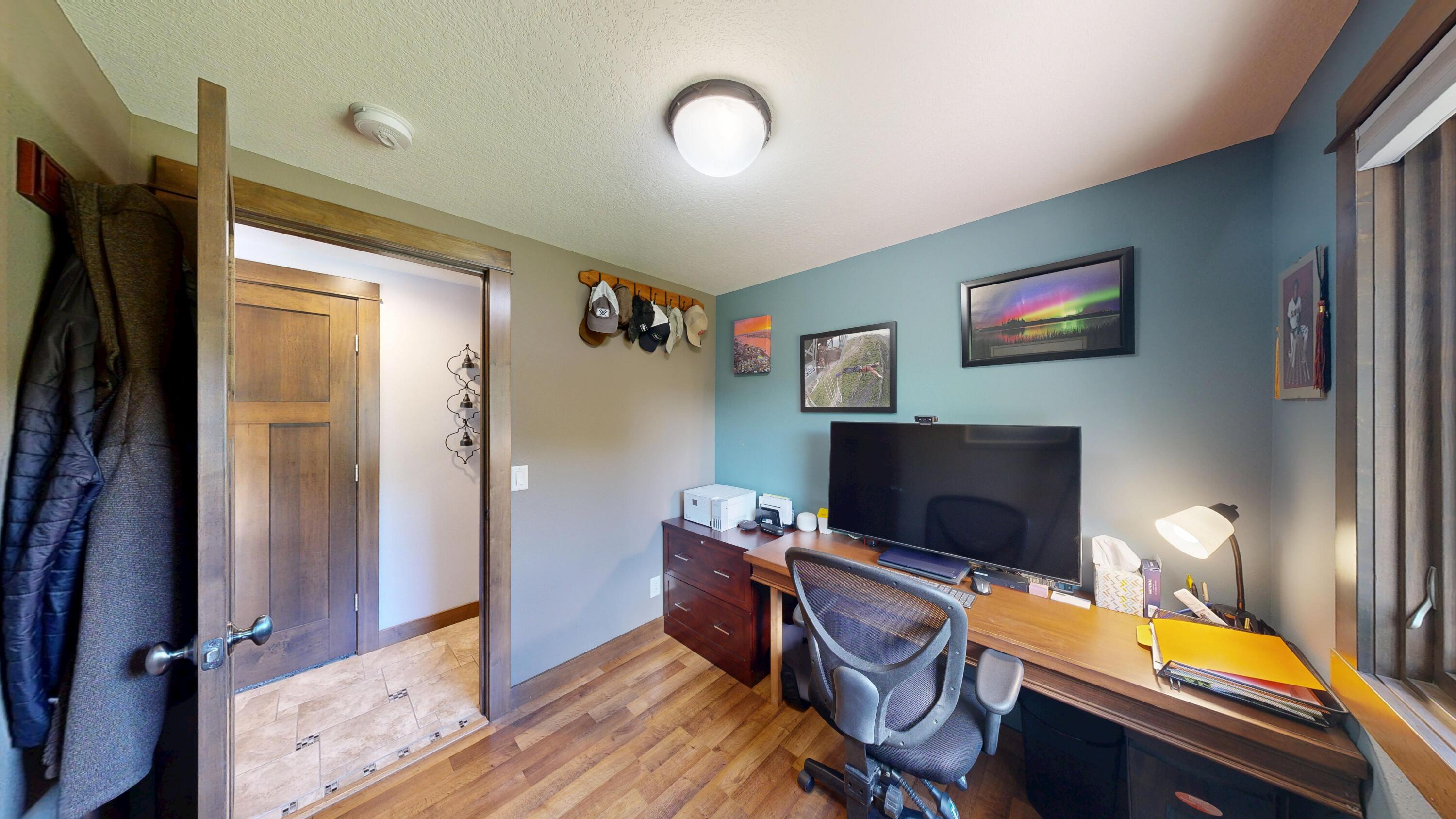 580 Skunk Hollow Road La Crescent, MN 55947 - Photo 41 of 83 Office