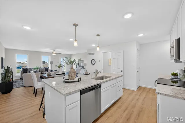 $383,820 | 5010 Becks Lndg Lane, St. Charles, MO 63301