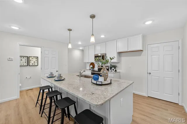 $383,820 | 5010 Becks Lndg Lane, St. Charles, MO 63301