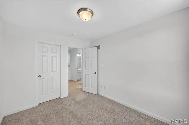 $383,820 | 5010 Becks Lndg Lane, St. Charles, MO 63301