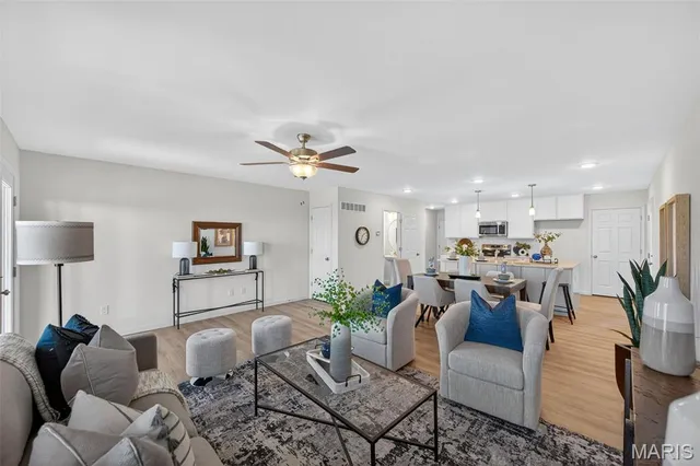 $383,820 | 5010 Becks Lndg Lane, St. Charles, MO 63301