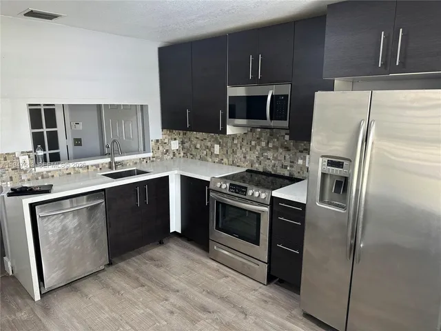 $394,900 | The Villages of Renaissance, Miramar, FL 33025