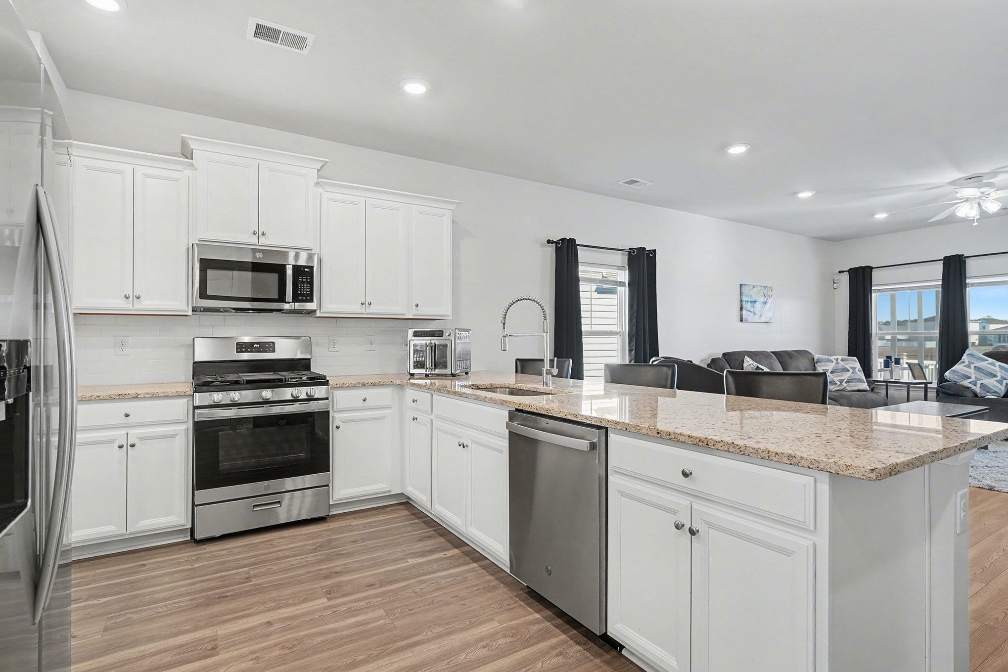 780 Harrison Ml Street Myrtle Beach, SC 29579 - Photo 7 of 40