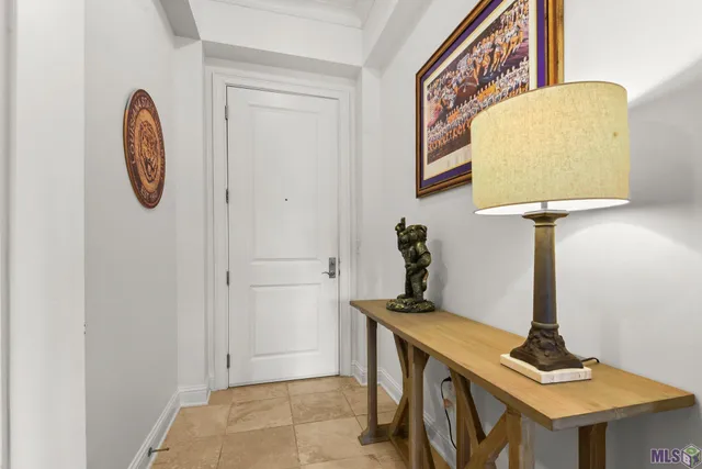 $459,000 | 998 Stanford Avenue, Unit 201, Baton Rouge, LA 70808