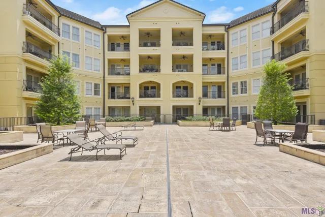 $459,000 | 998 Stanford Avenue, Unit 201, Baton Rouge, LA 70808