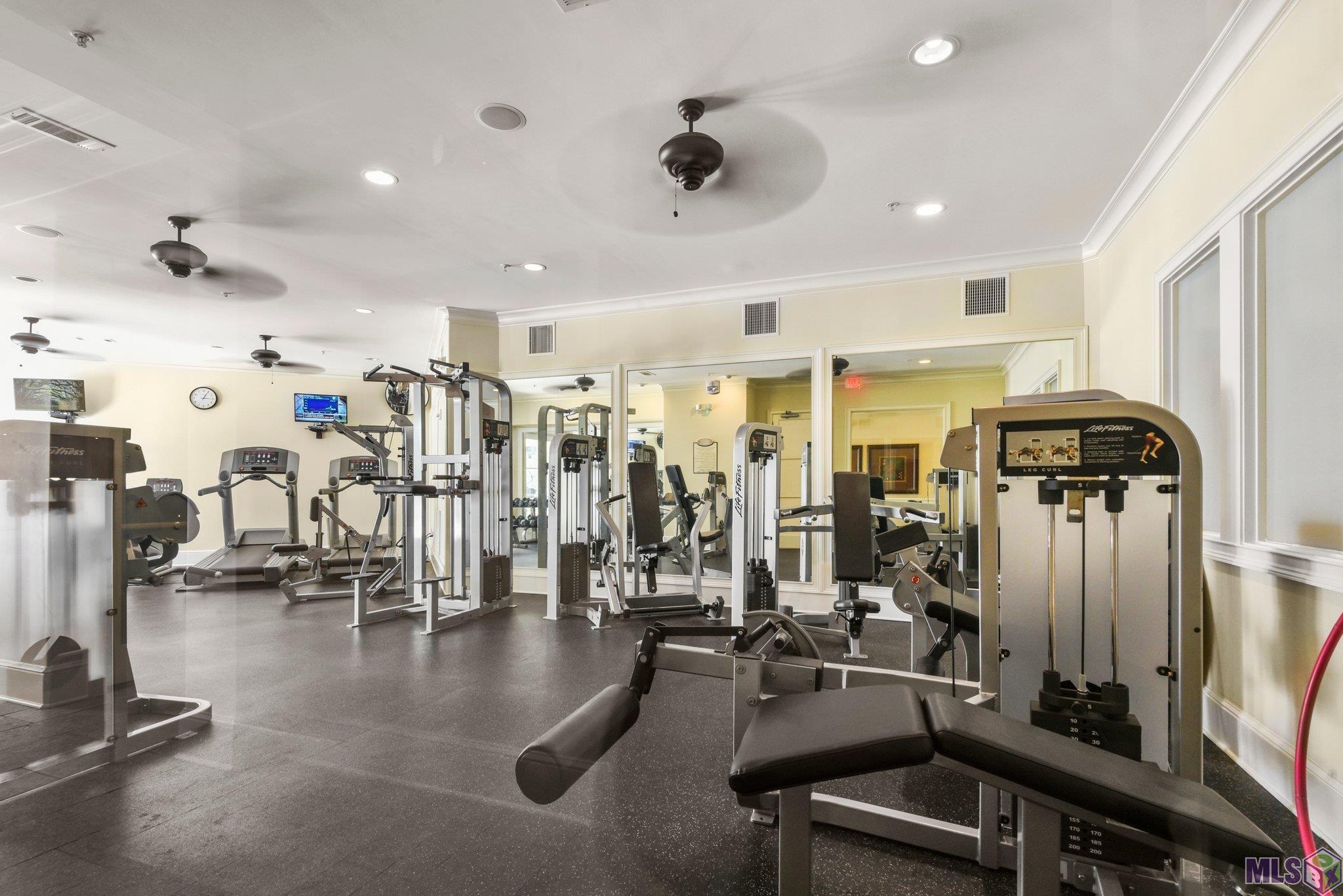 998 Stanford Avenue, Unit 201 Baton Rouge, LA 70808 - Photo 25 of 31