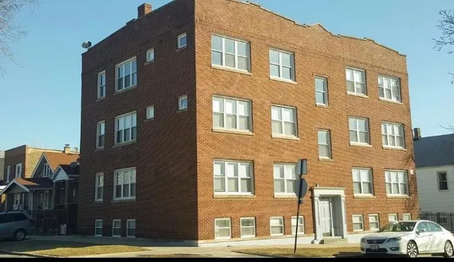 $1,550 | 4954 West Dickens Avenue, Unit 3, Chicago, IL 60639