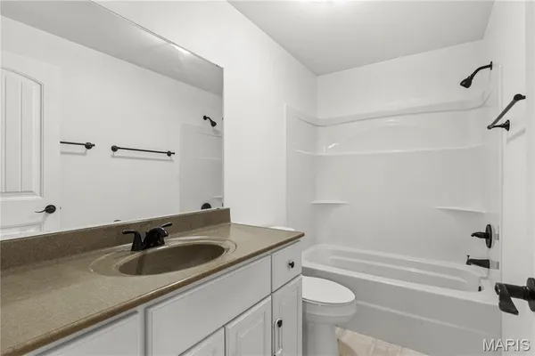 $315,000 | 156 Lake Tucci Circle, Wright City, MO 63390