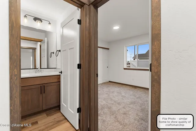 $641,900 | 8892 West Swather Avenue, Rathdrum, ID 83858