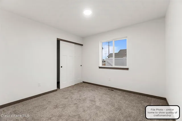 $641,900 | 8892 West Swather Avenue, Rathdrum, ID 83858