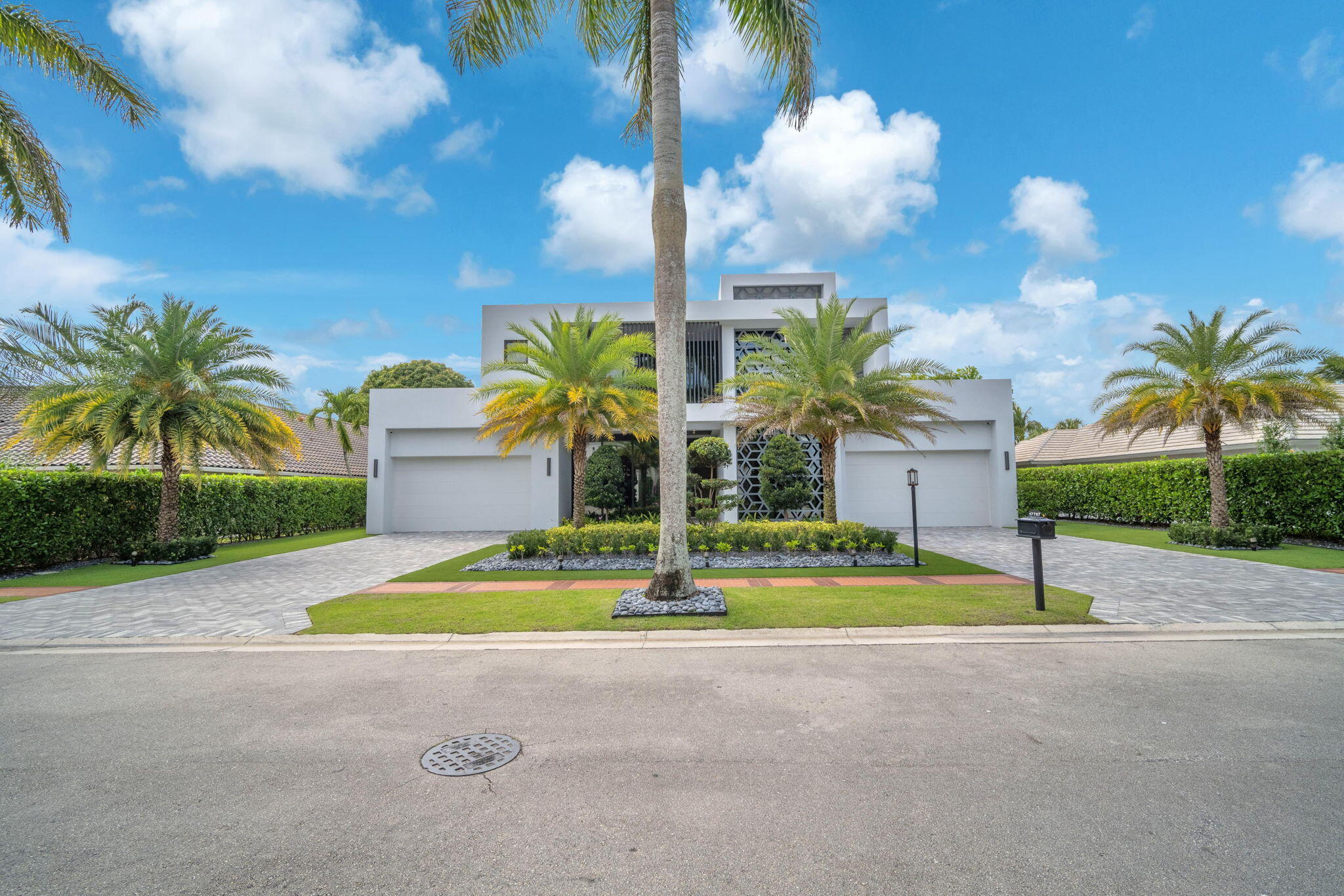 17787 Scarsdale Way Boca Raton, FL 33496 - Photo 9 of 129 18-web-or-mls-DSC_9178
