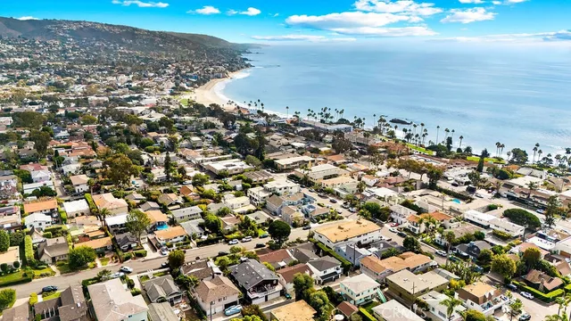 $4,800 | 422 Cypress Drive, Laguna Beach, CA 92651