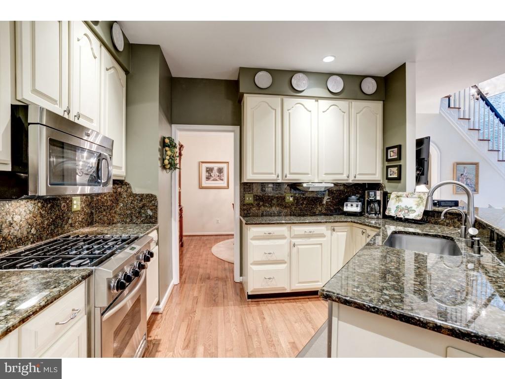 11458 Hollow Timber Court Reston, VA 20194 - Photo 18 of 33