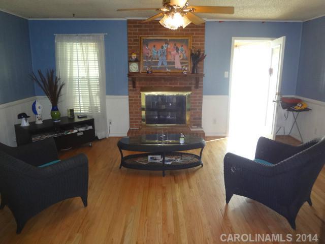 5600 Faulconbridge Road Charlotte, NC 28227 - Photo 2 of 16 Gallery Image 2