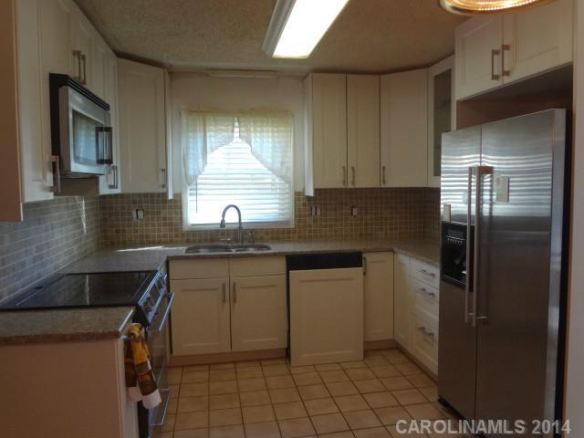 5600 Faulconbridge Road Charlotte, NC 28227 - Photo 5 of 16 Gallery Image 5