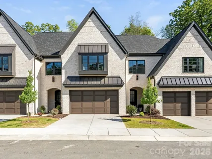 $1,100,000 | 405 Audrey Place, Charlotte, NC 28226