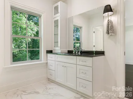 $1,100,000 | 405 Audrey Place, Charlotte, NC 28226
