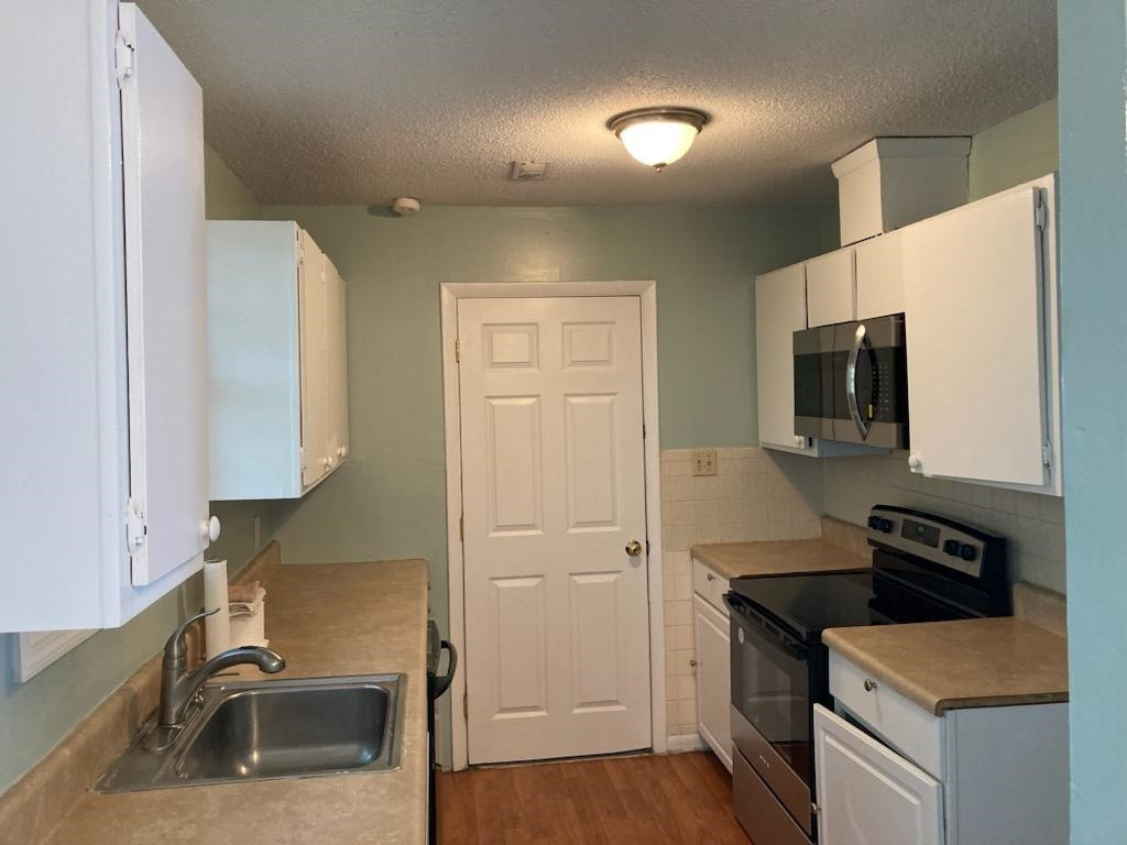 2000 Bowman Lane Raleigh, NC 27610 - Photo 4 of 15 Photo 4