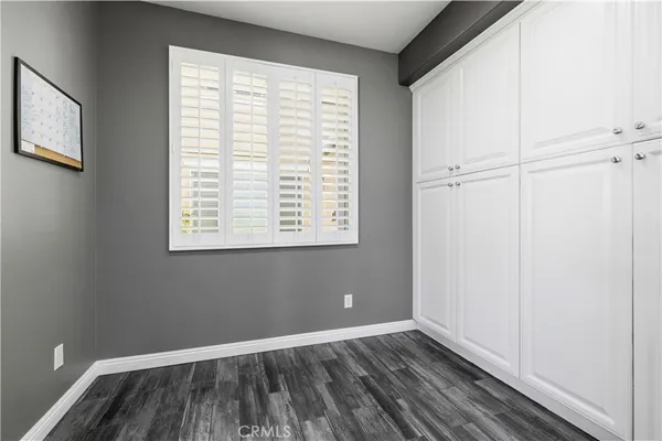 $630,000 | 19354 Laroda Lane, Unit 165, Saugus, CA 91350