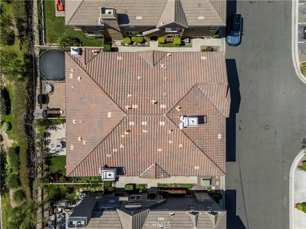 $630,000 | 19354 Laroda Lane, Unit 165, Saugus, CA 91350