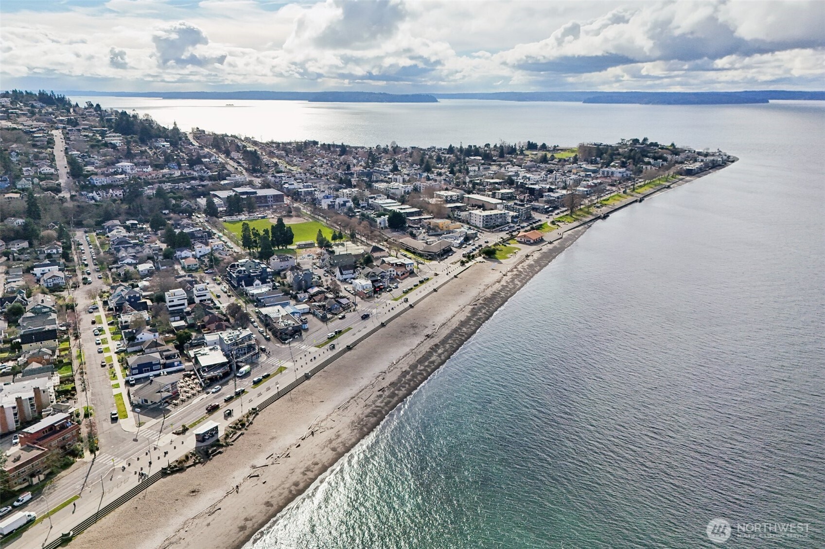 2628 58th Avenue Southwest Seattle, WA 98116 - Photo 35 of 40 a city view from a terrace