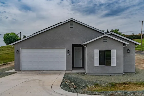 $595,000 | 2426 Village Drive, Ione, CA 95640
