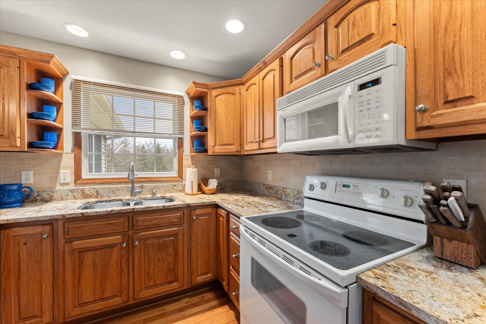 1718 Tin Cup Road Mahomet, IL 61853 - Photo 19 of 50